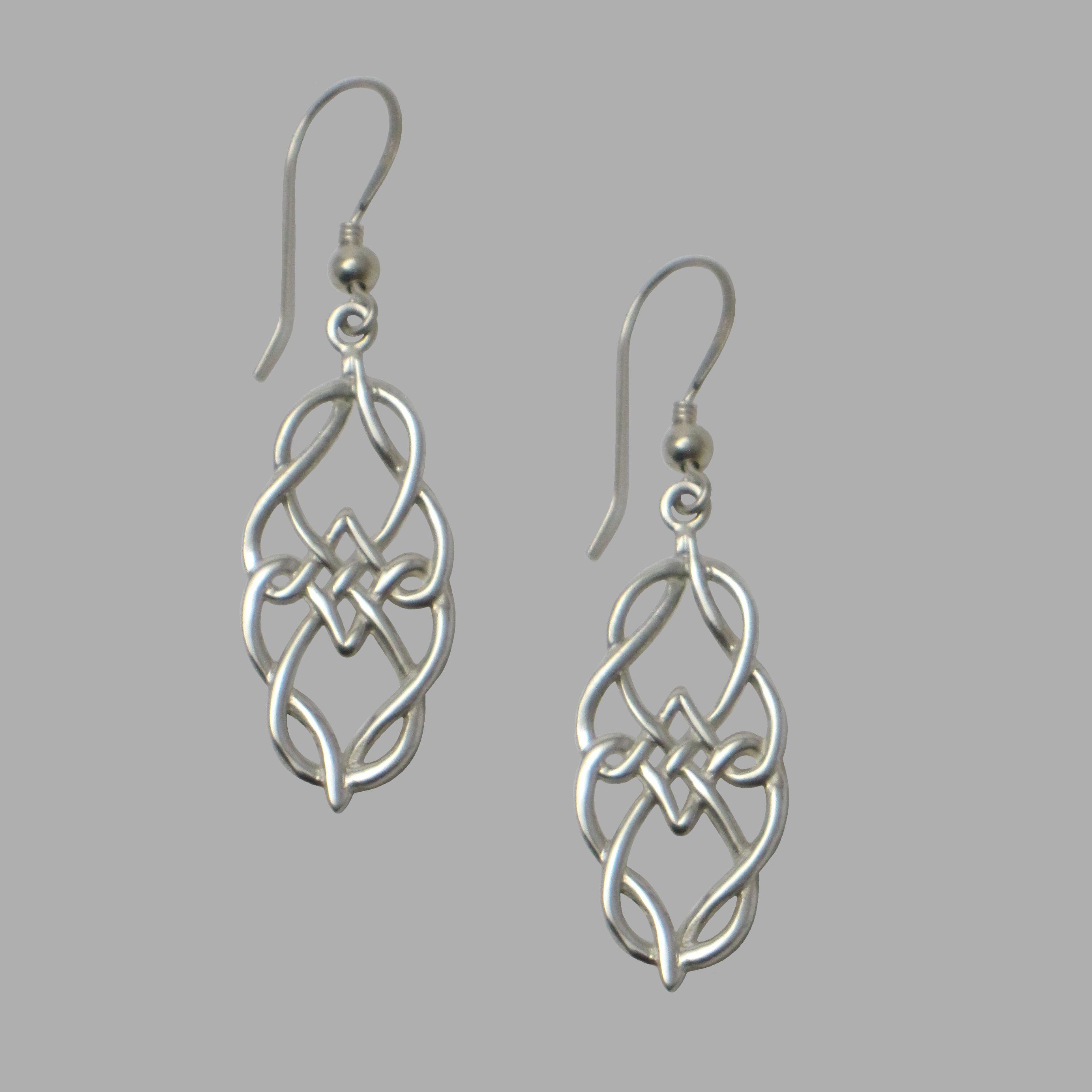 Eternal love knot earrings                                                                                                                                                                                                                                