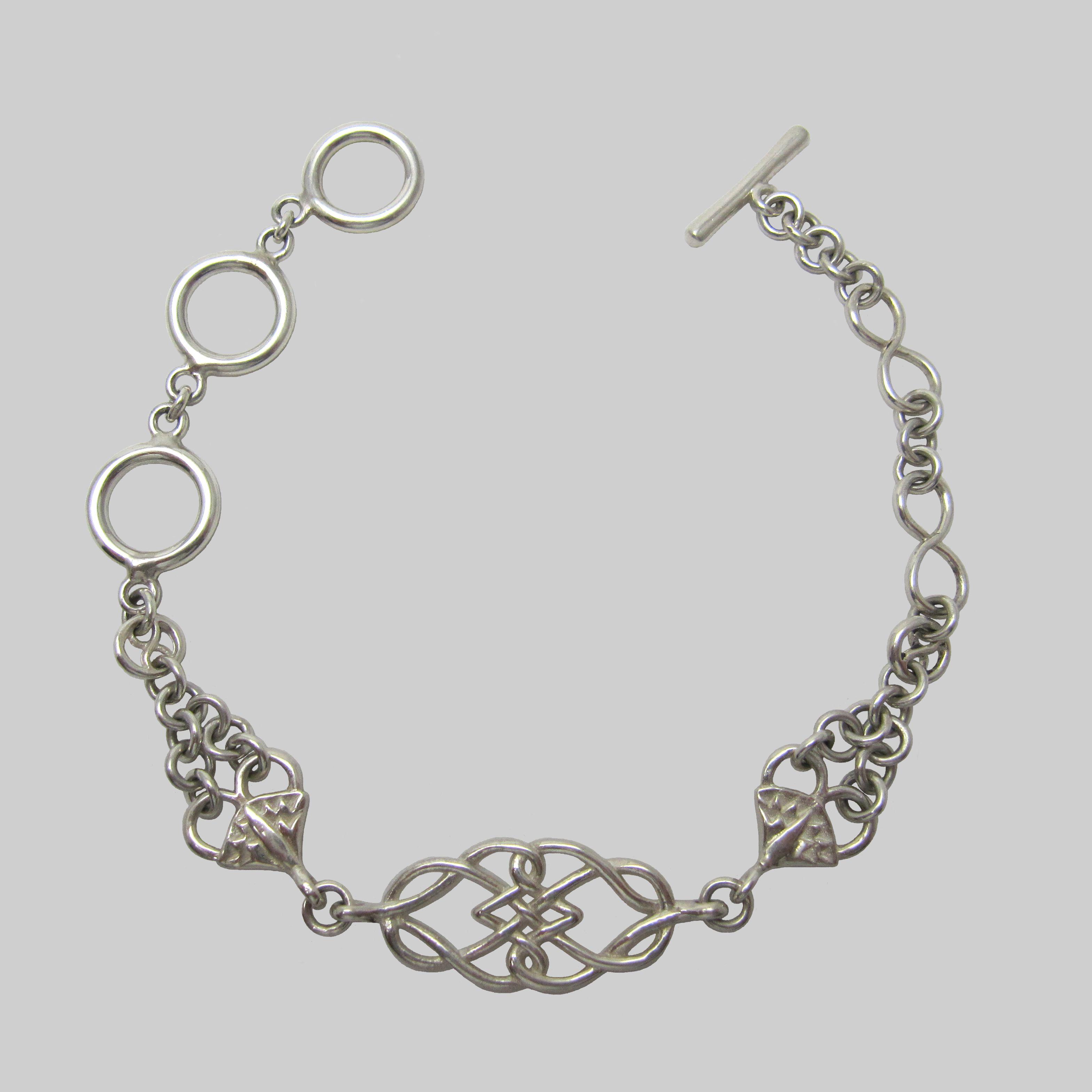 Silver eternal love knot bracelet with papyrus hearts                                                                                                                                                                                                     