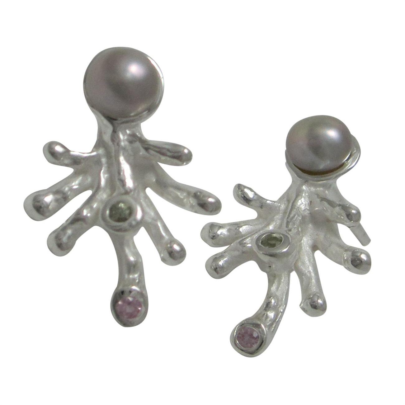 Silver earrings with gray pearl                                                                                                                                                                                                                           