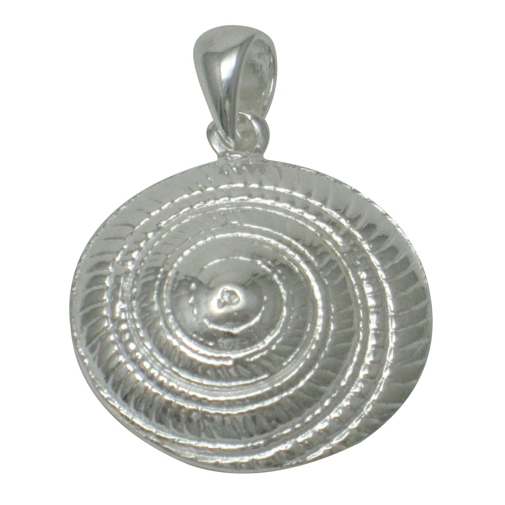 Silver moon shell pendant.                                                                                                                                                                                                                                