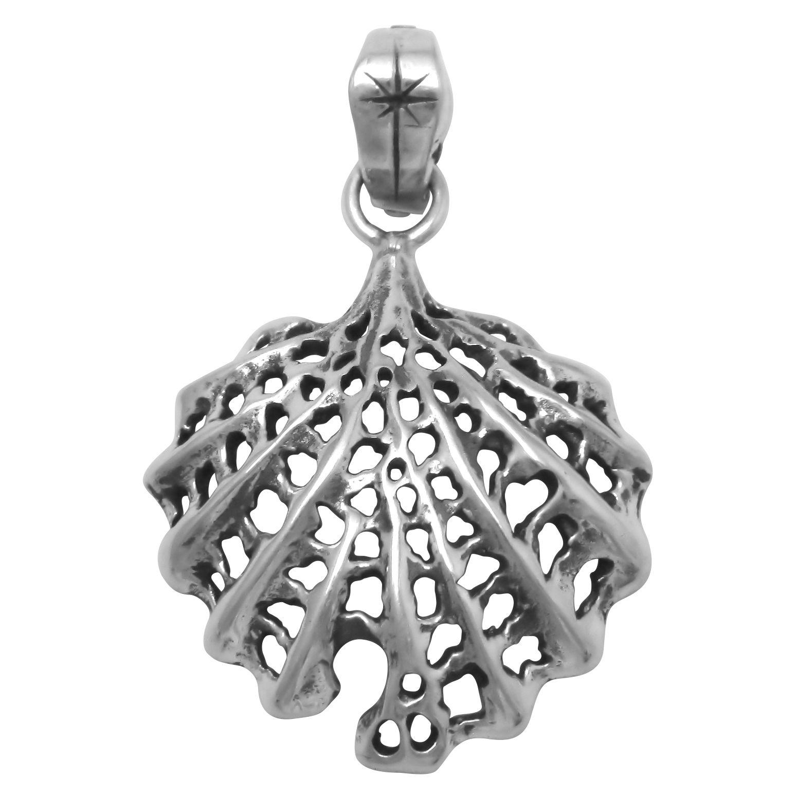 Silver sea fan pendant.                                                                                                                                                                                                                                   