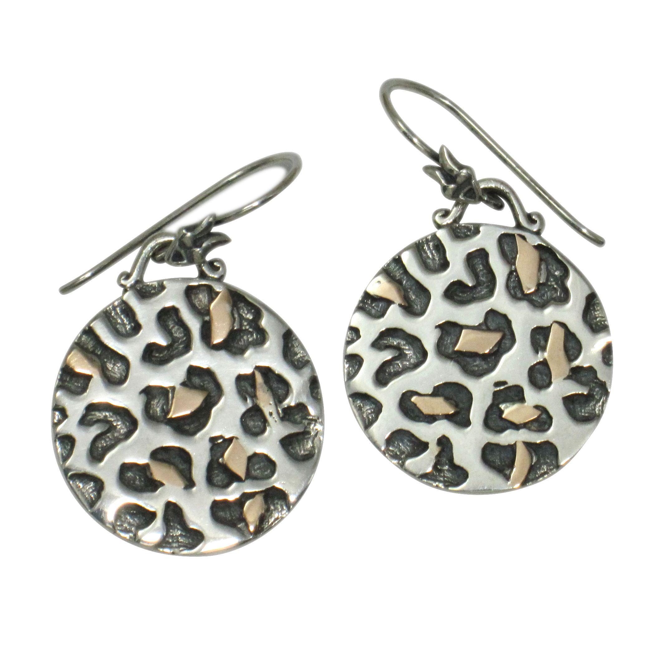 Leopard disk earrings in silver.                                                                                                                                                                                                                          